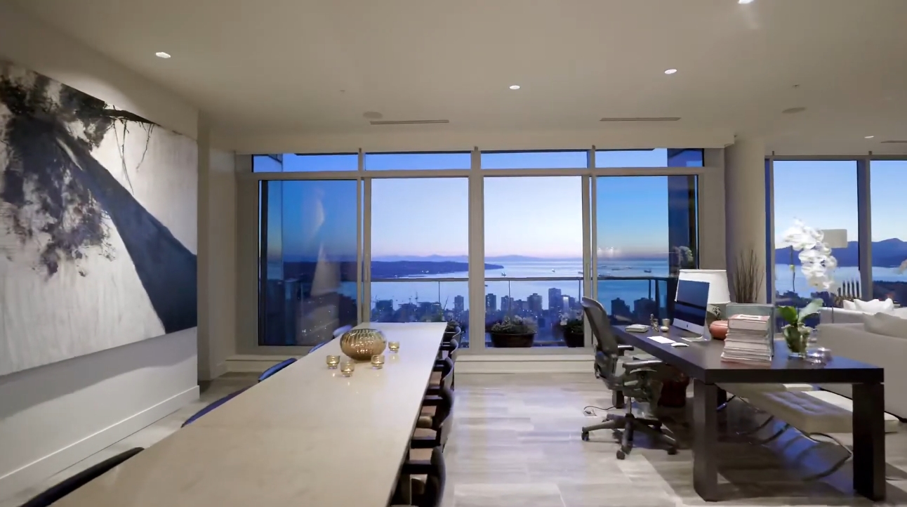 28 Photos vs. 1128 West Georgia Street #4901, Vancouver vs. Luxury Condo Interior Design Tour