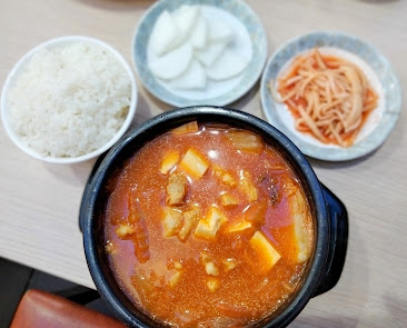 中原商圈美食[韓巧熱炒]不出國也能品味物美價廉的韓式料理