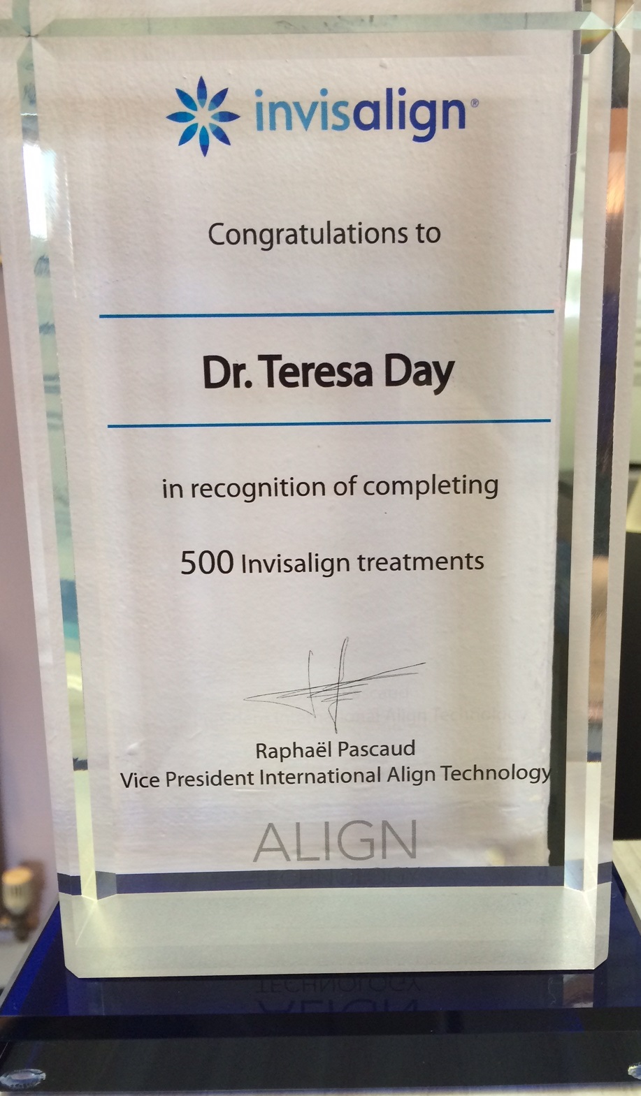 Appledore Dental Bracknell Bracknell Dentist Receives Congratulations for 500 Invisalign