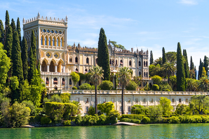 Isola del Garda un sogno in mezzo al lago di Garda Montagna di Viaggi Isola del Garda un sogno in mezzo al lago di Garda Montagna di Viaggi