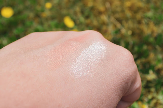 swatch blush enlumineur my clarins