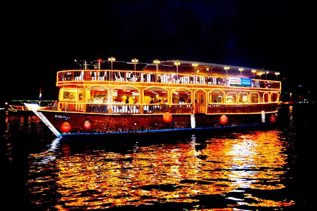 Dhow Cruise