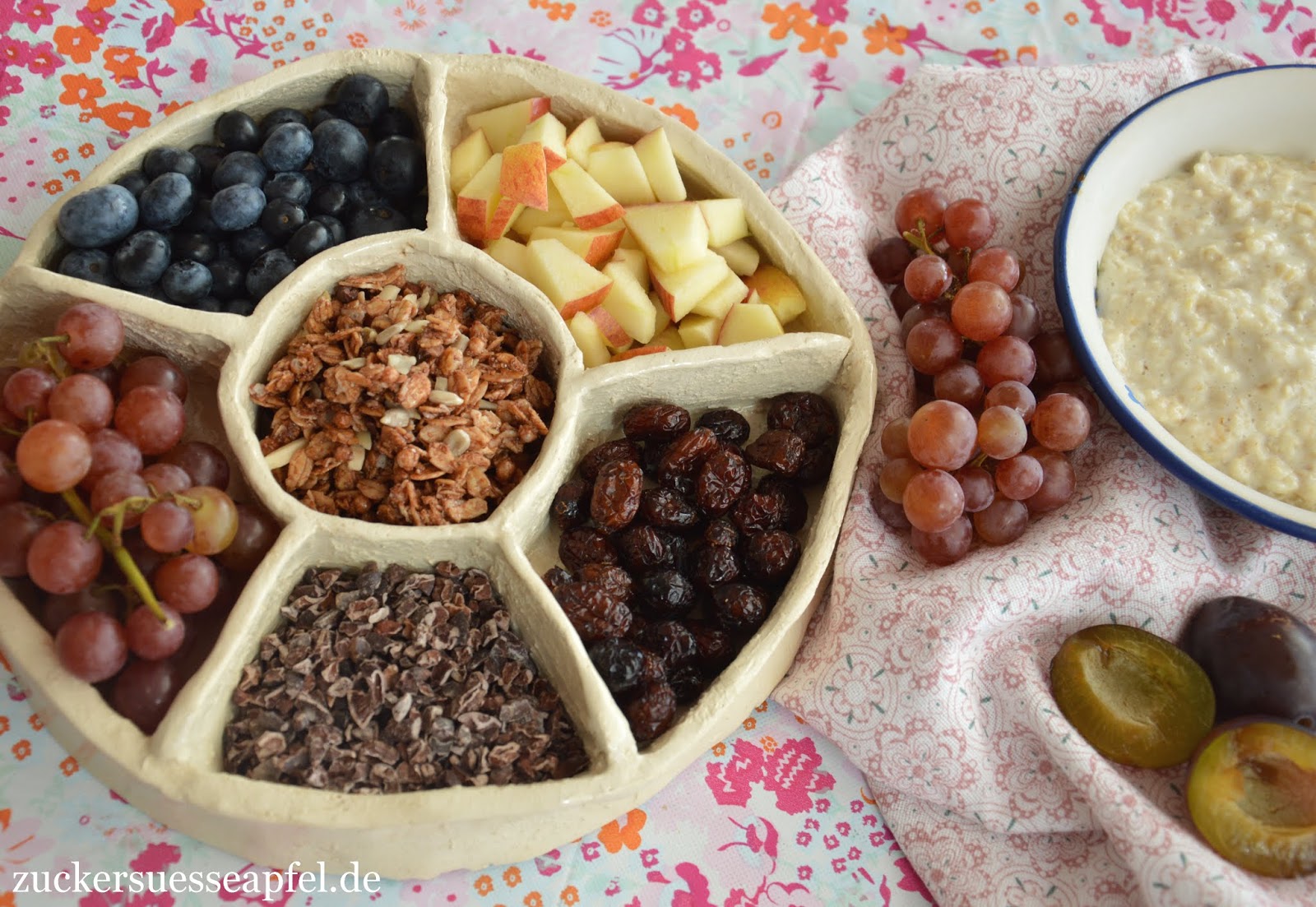 Ein Porridgebuffet Zum Fruhstuck Zuckersusse Apfel Kreativer Familienblog Und Reiseblog