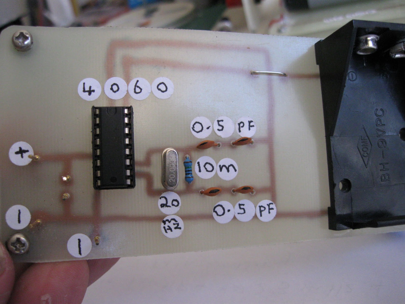 Making a Parasite Zapper Circuit with Steven Chiverton | Circuit