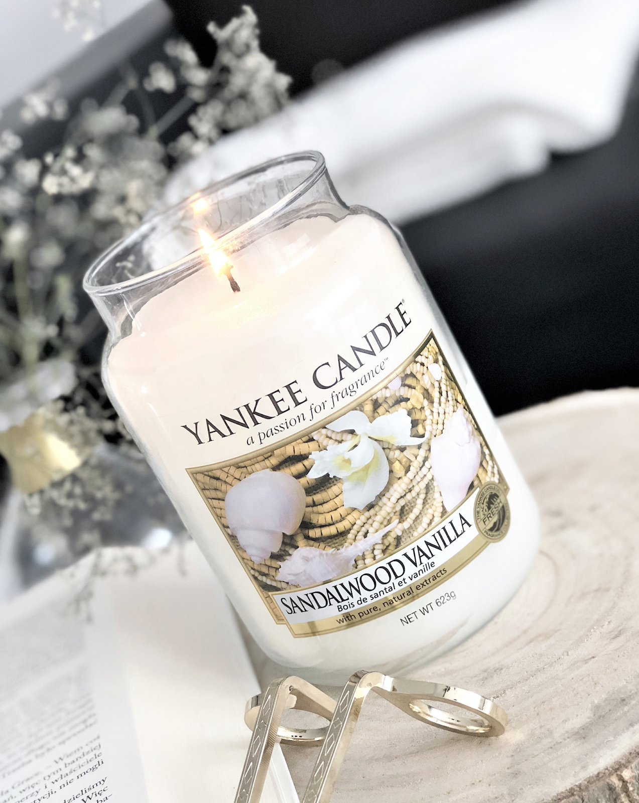 Sandalwood Vanilla limitowana świeca Yankee Candle Blog kosmetyczny