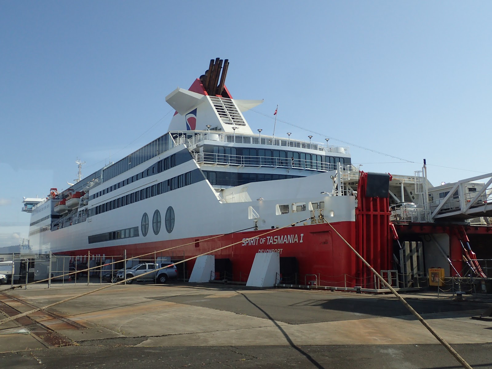 Aerohaveno Land Ho! By Ferry from