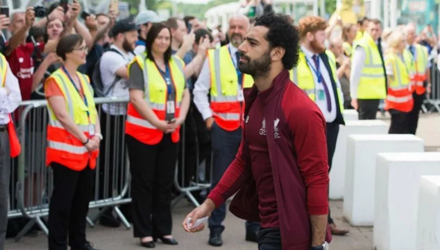 محمد صلاح يقطع صيامه من أجل نهائي دوري الأبطال