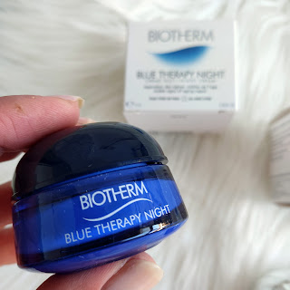 crema de noche Tratamiento de día y noche con Biotherm 02