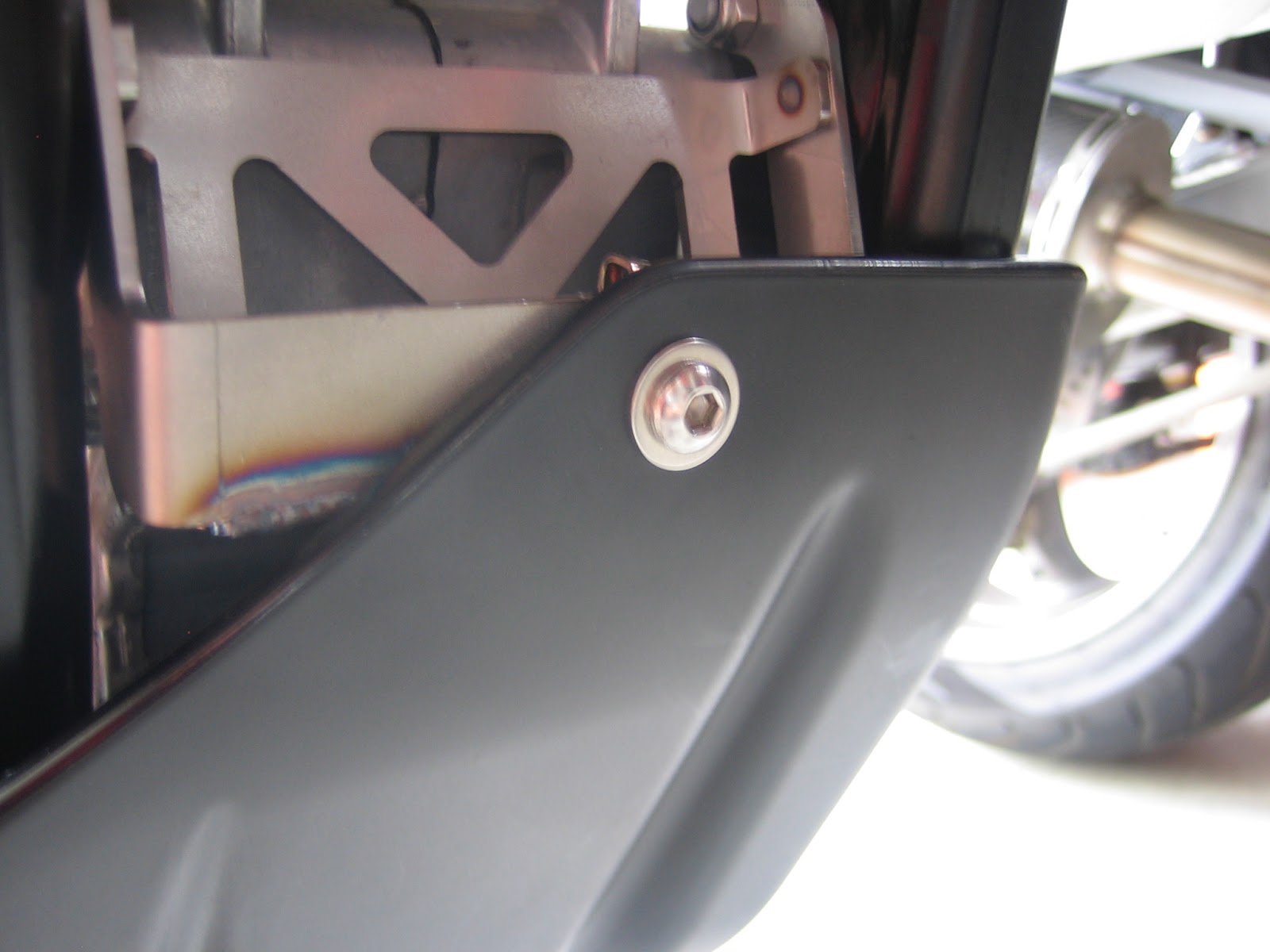 Pipe And Tank Skid Plate Fix