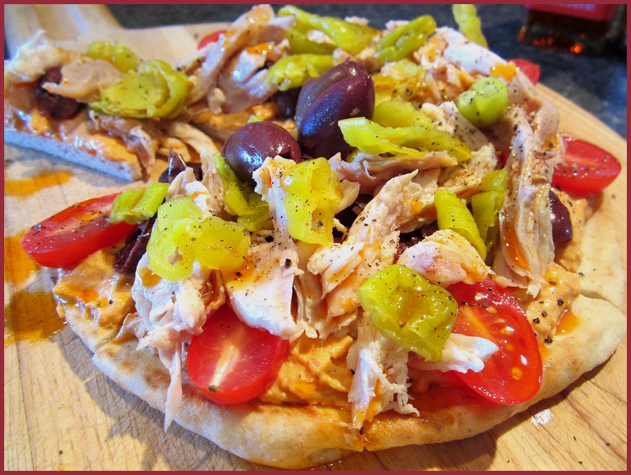 Fat Johnny's Front Porch Roasted Red Pepper Hummus/Flatbread Pizzetti
