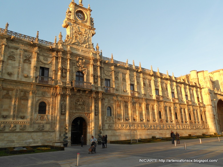 Iniciarte Fachada do convento de san