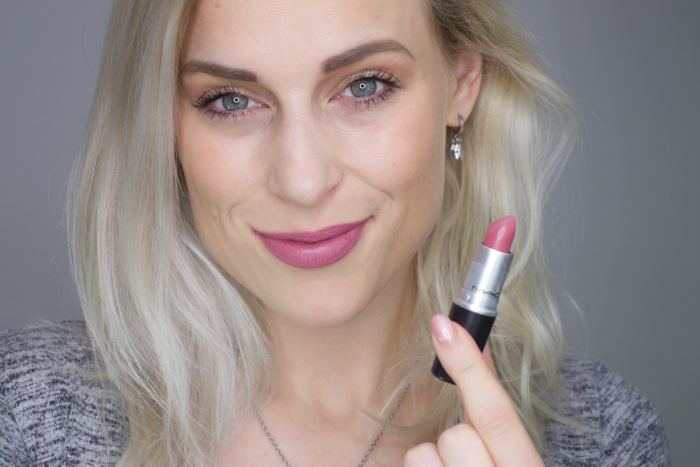 MAC Lipstick - You wouldn't get it Review - mrsannabradshaw