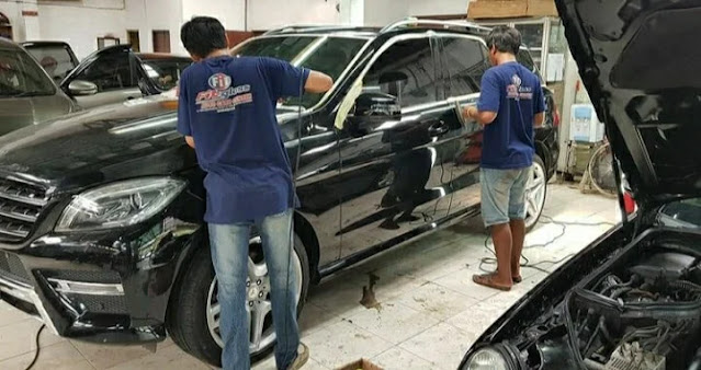 poles body mobil surabaya poles body mobil surabaya