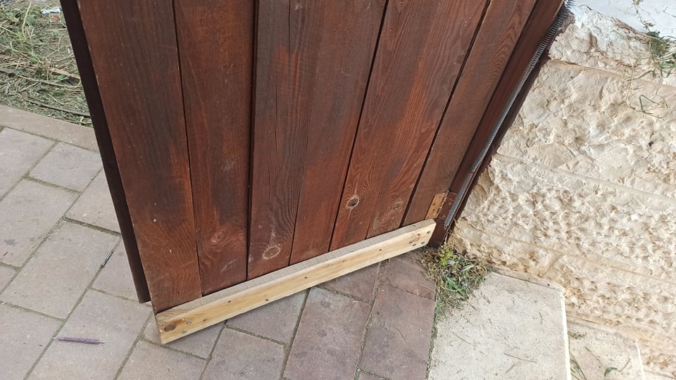 Fixing My Garden and Finally Fixing My Wooden Gate Penniless Parenting