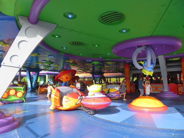 Alien Swirling Saucers Ride Vehicle Toy Story Land Disney's Hollywood Studios