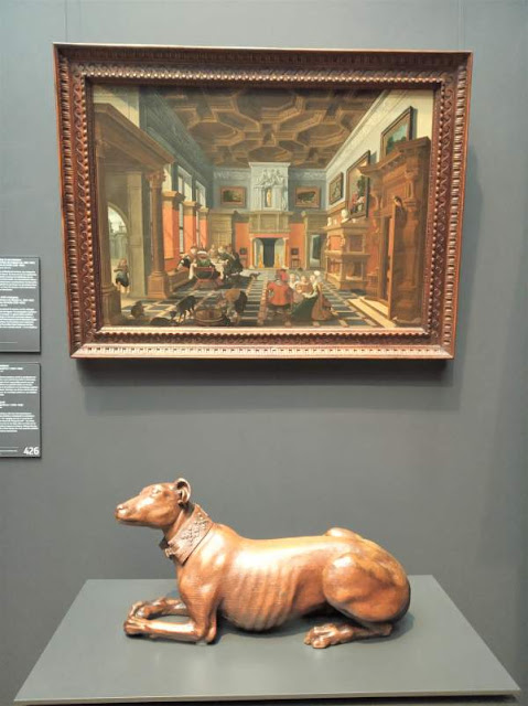 statua e dipinto con cani al rijksmuseum