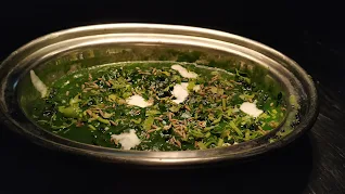 Serving Methi palak with fried jeera and coriander leaves for methi palak recipe
