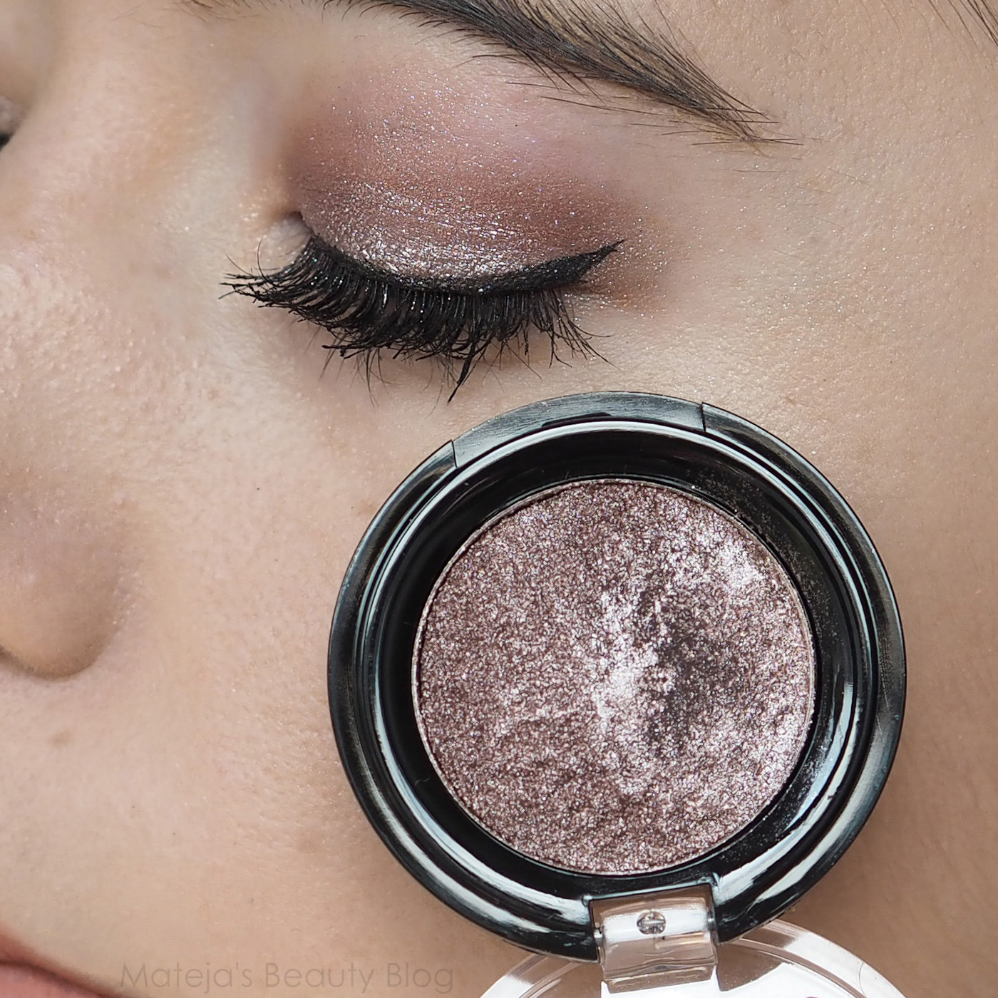 Essence Melted Chrome Eyeshadow Mateja's Beauty Blog