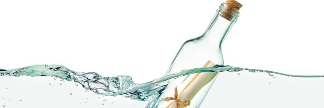 Μπουκάλια στη θάλασσα με διάφορα μηνύματα