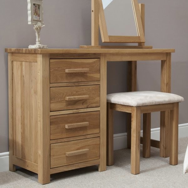 Beautiful designs from the dressing table with stool!