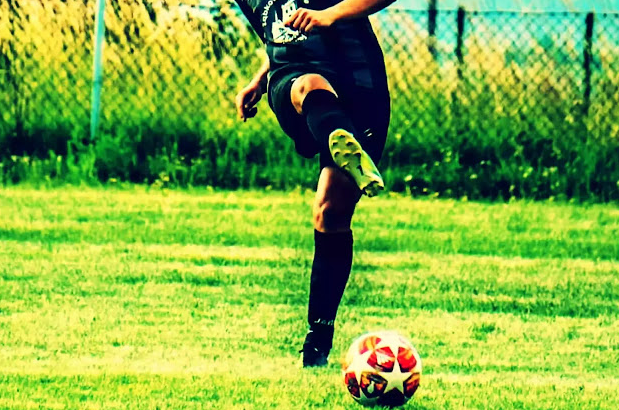 Materi Olahraga kelas 9 Permainan Bola Besar dan Bola Kecil