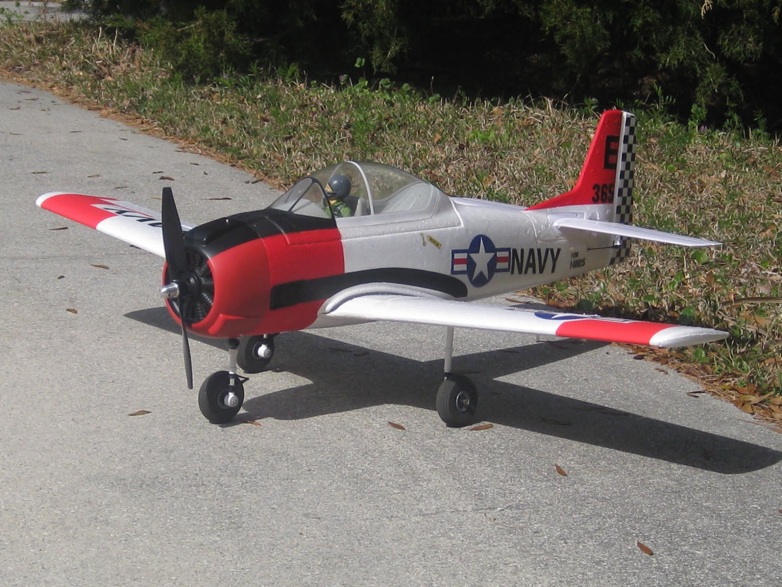 A Madmans's Mod Site Landing Gear Struts On The ParkZone T28