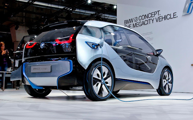 BMW i3 With New Lithium-Ion Battery Pack