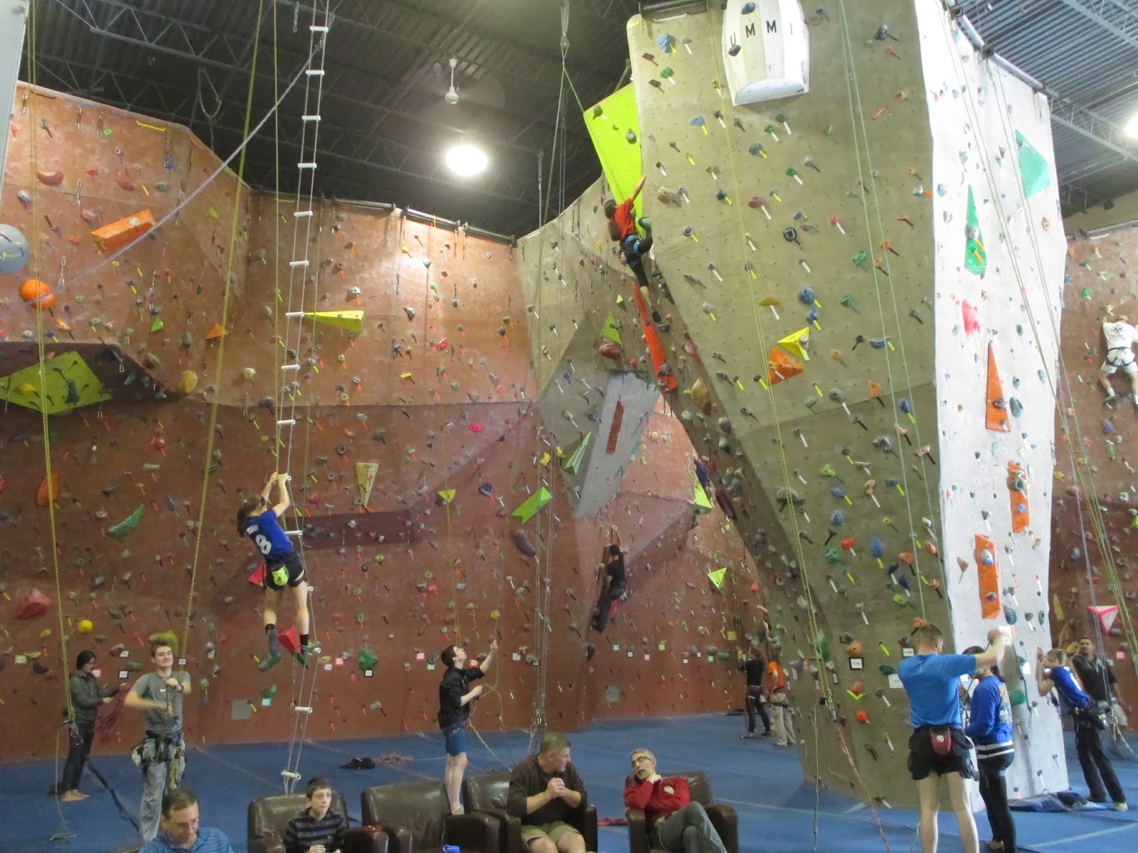 Rock Climbing with Rob Pizem Summit Grapevine (Dallas,Tx) Gym Review