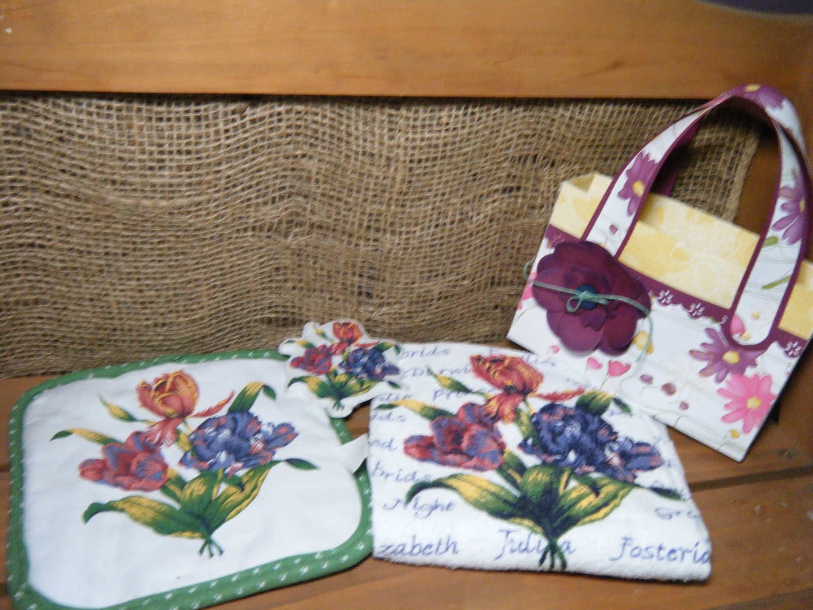 T's Candybug Gifts: Kitchen Gift Baskets