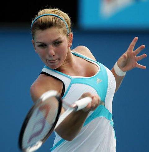halep simona tennis cleavage breasts player open french playing cleavages