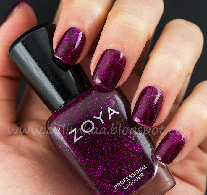 http://aalimkaa.blogspot.com/2014/12/zoya-roxy.html