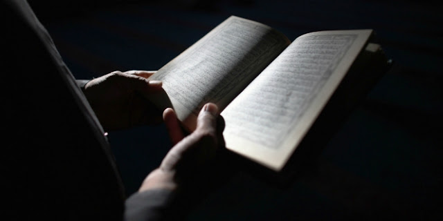Kisah Aron, Yahudi Jadi Mualaf Setelah Pulang dari Indonesia Kisah Aron, Yahudi Jadi Mualaf Setelah Pulang dari Indonesia