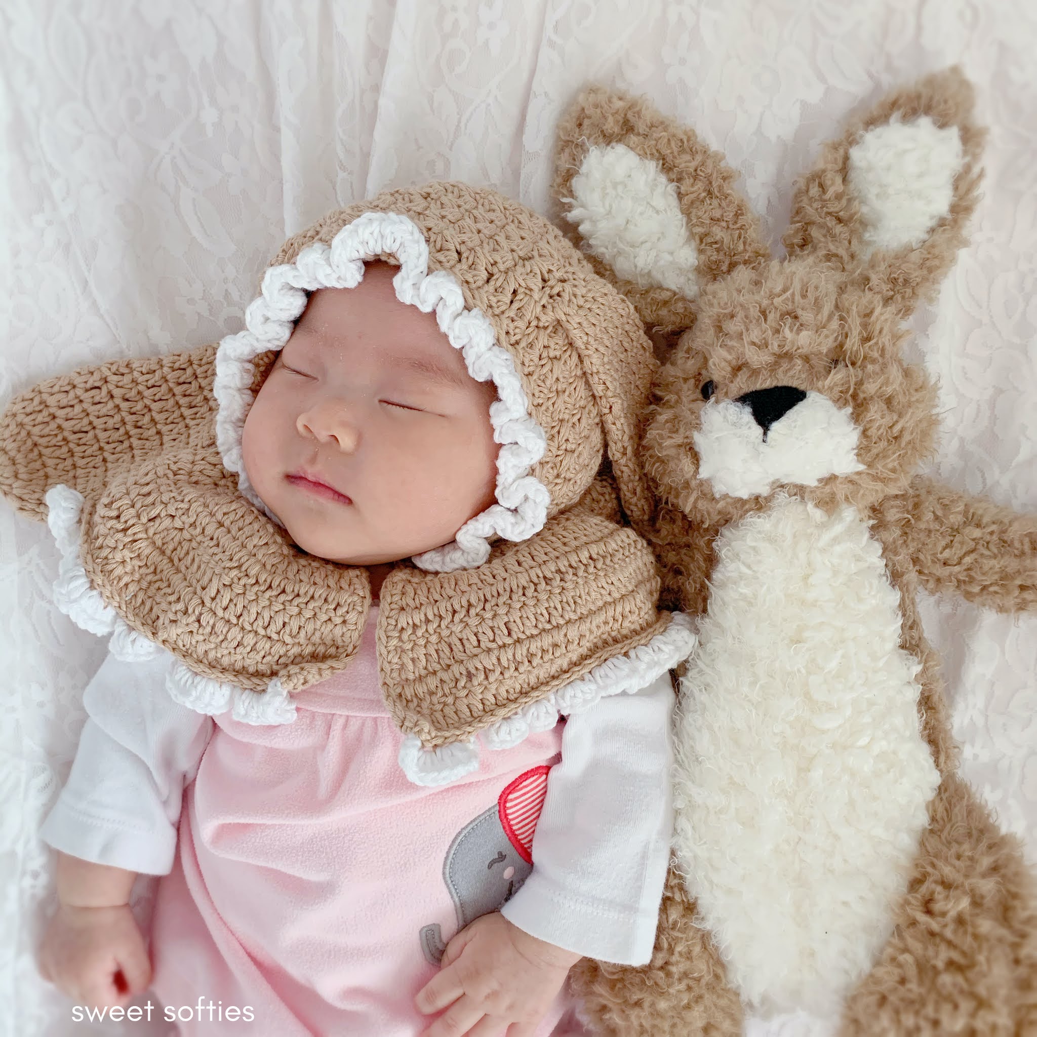 Hooded Bunny Capelet (Free Crochet Pattern) Sweet Softies