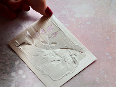 Мастер-класс по использованию акрилового грунта от Ирины Кузнецовой специально для Scrap-team.ru. Спонсор МК - магазин товаров для скрапбукинга Скрапбукшоп (www.scrapbookshop.ru)