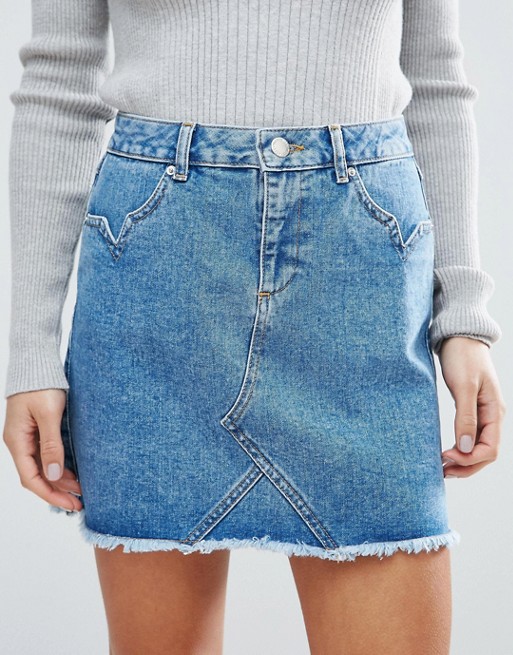 Можно ли джинсовая юбка. Джинсовая юбка Кензо. Джинсовая юбка с бахромой. Юбка джинсовая обрезанная.