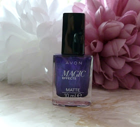 Nails With Avon - A Review 