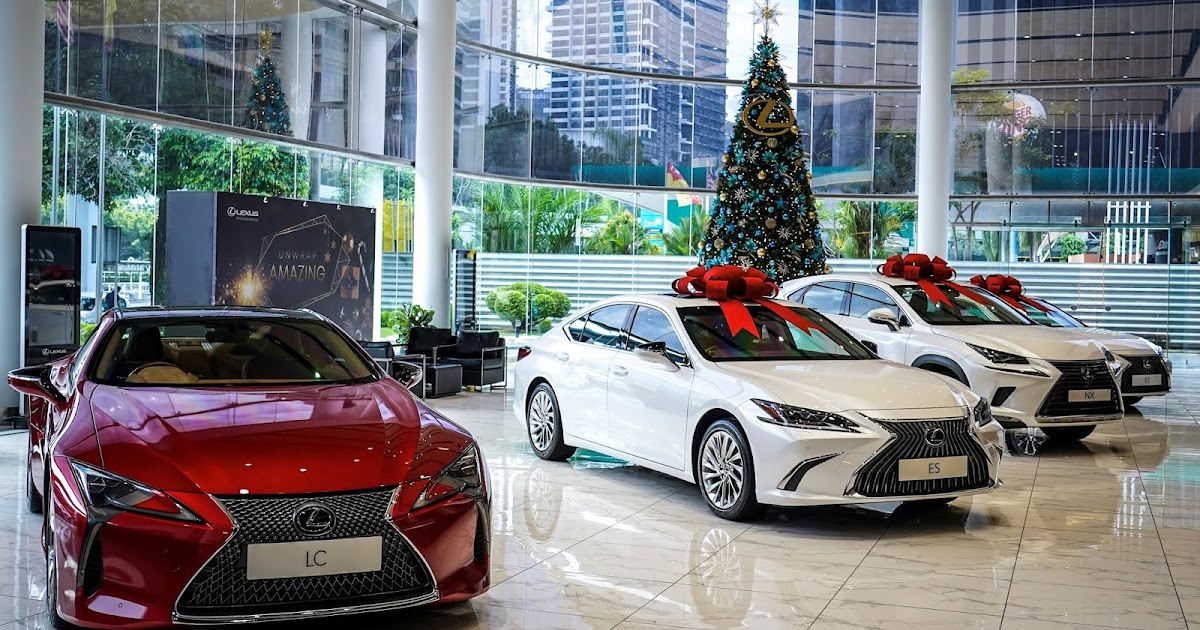 MotoringMalaysia Christmas Celebrations at all Lexus Malaysia Centres