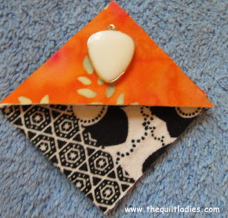 how to make a corner book mark