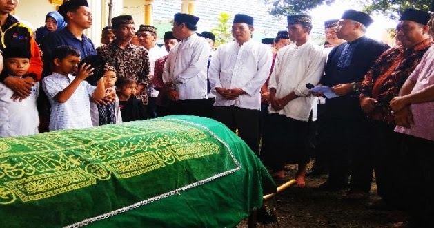 KATA SAMBUTAN UNTUK KELUARGA YANG MENINGGAL Kata sambutan KATA SAMBUTAN UNTUK KELUARGA YANG MENINGGAL Kata sambutan