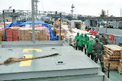 Tiga Kapal TNI AD Angkut Bantuan Kemanusiaan Menuju Kalsel dan Sulbar
