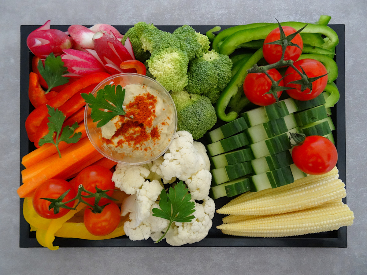 Des plateaux apéritif de crudités à Nice chez Bouquet De Fruits