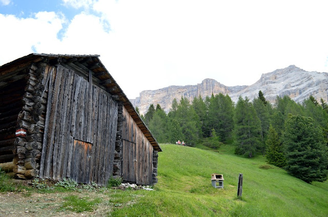 santa croce alta badia san cassiano