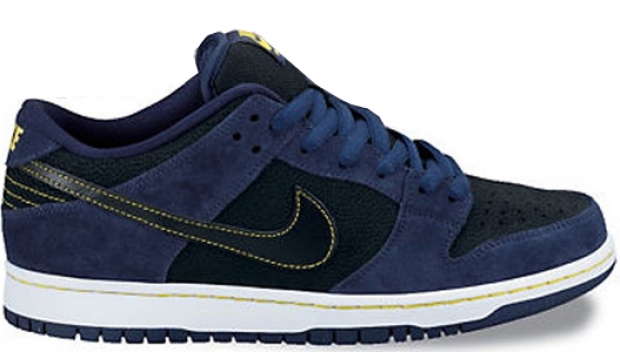 Nike SB Dunk Low Pro - Midnight Navy - Freshness Mag