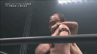 [IMAGE:https://1.bp.blogspot.com/-O3J5iTR3qiI/XPBSOBHK68I/AAAAAAABQLk/a6xGb1xTgKU214N_M_6q_uvkQF9zwwJFACLcBGAs/s1600/Back%2Bto%2BBelly%2BSuplex.gif]