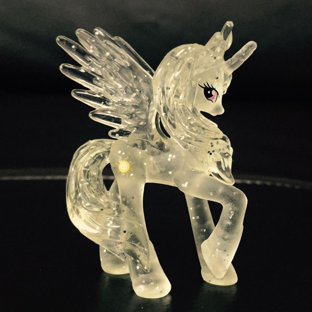 [Bild: Princess-Celestia-Glitter-Blind-Bag.jpg]