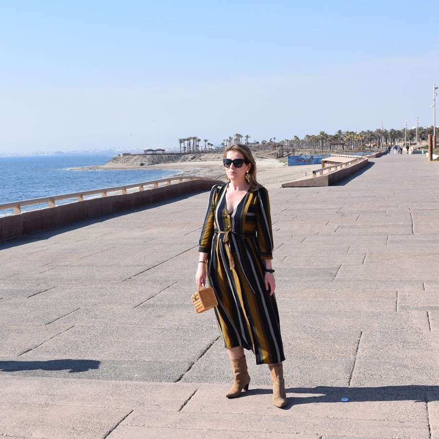 Vestido_rayas_con_botines