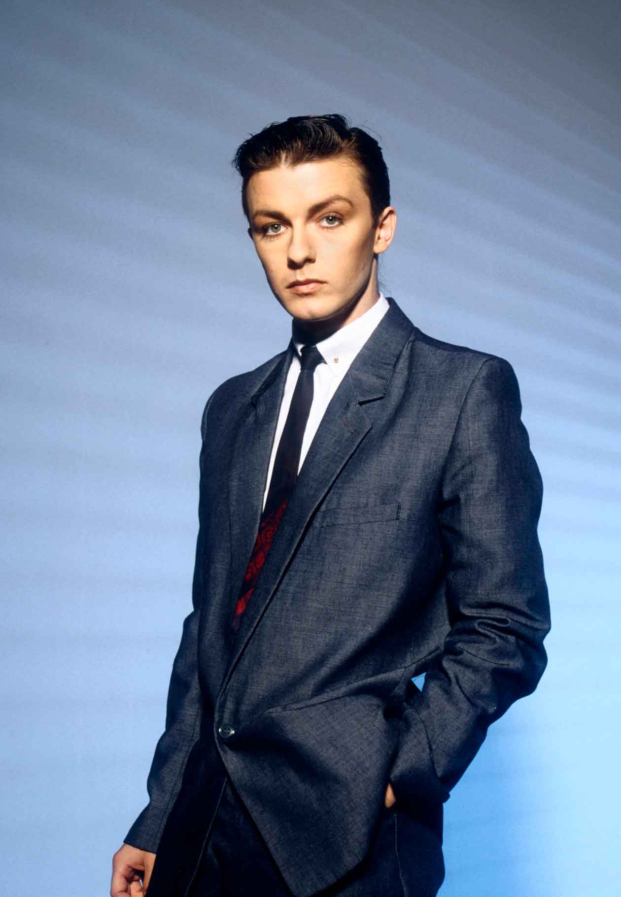 Priceless Photos of Ricky Gervais When He Was the Lead Singer in