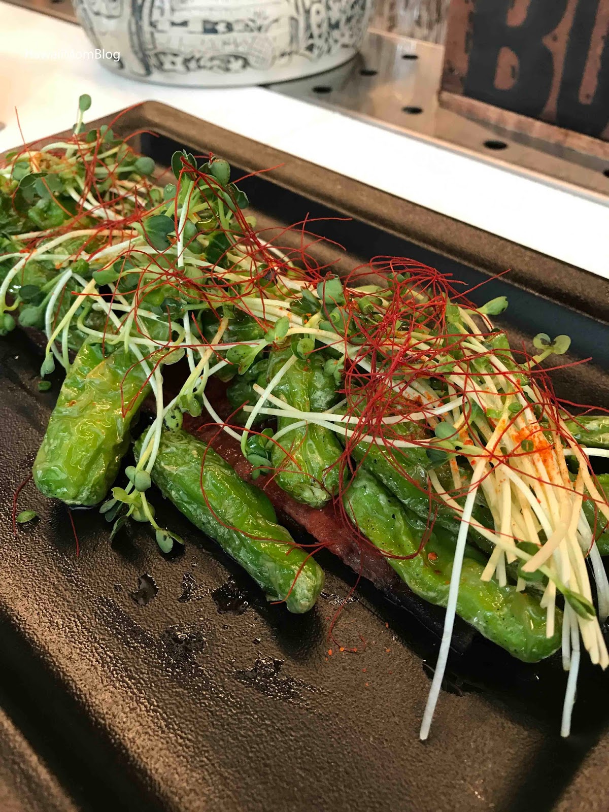 Hawaii Mom Blog Stripsteak Waikiki Happy Hour