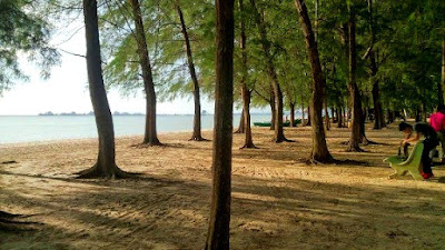 Pantai puteri Tempat Menarik di Melaka