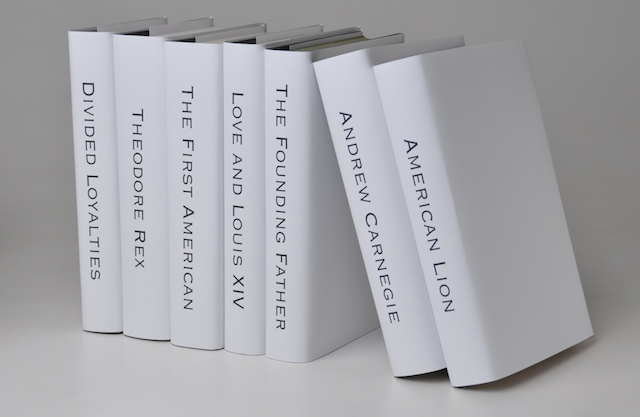 белая книжная обложка. про белую книгу. про белую книгу. мокап белая книжка квадратная. "белая книга".